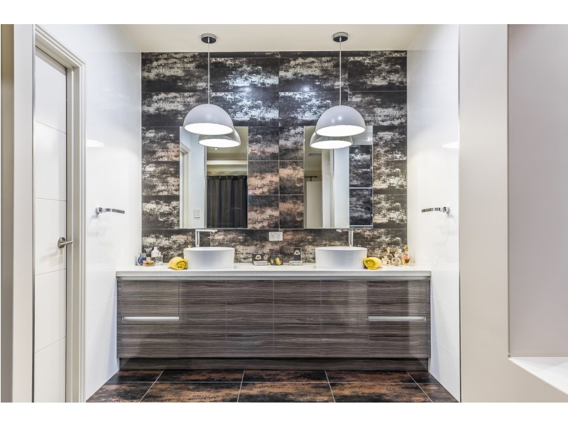 42 Monticello meander, Landsdale WA 6065