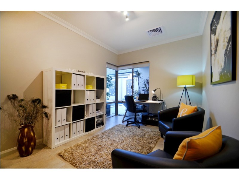 42 Monticello meander, Landsdale WA 6065