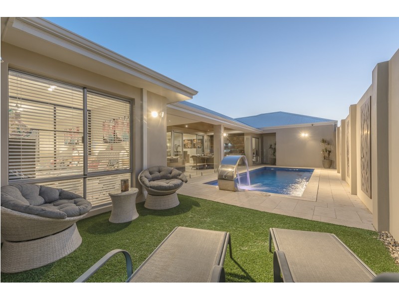 42 Monticello meander, Landsdale WA 6065