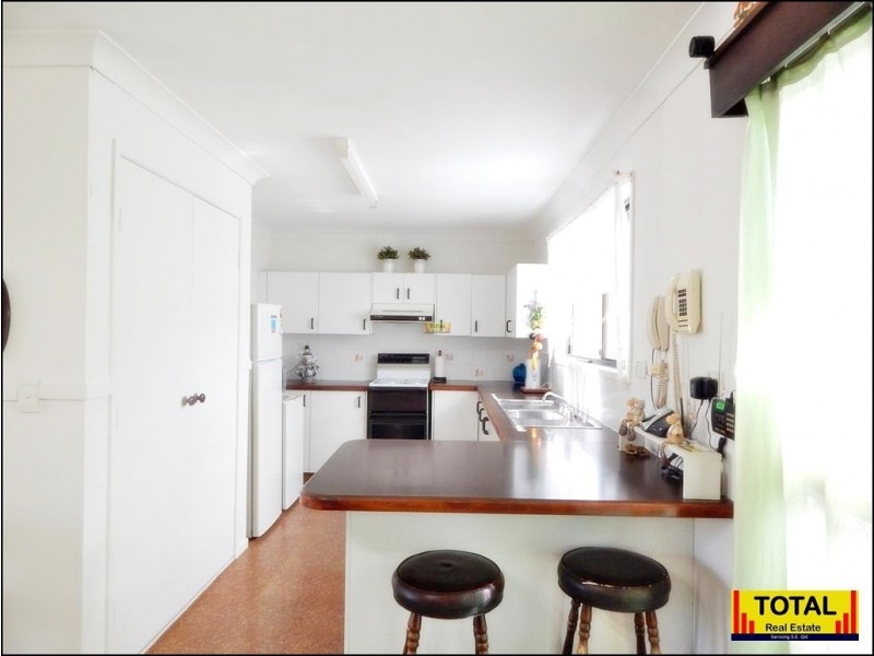 Paterson QLD 4570