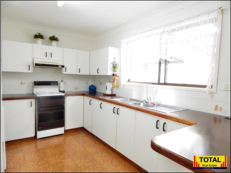 Paterson QLD 4570