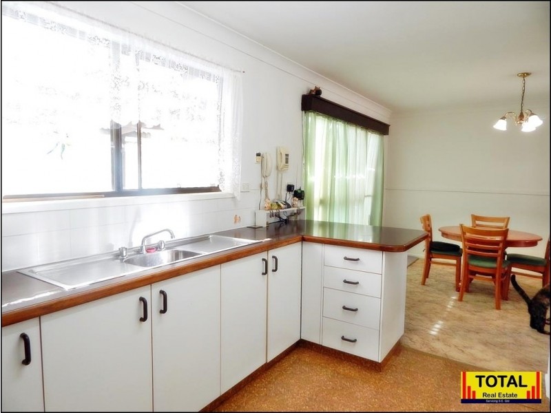 Paterson QLD 4570