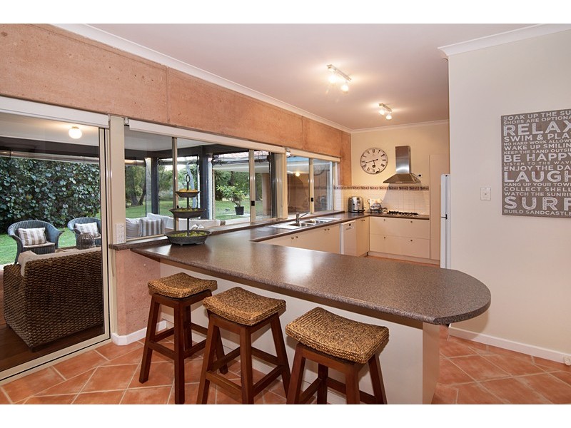 7 McDermott St, Quindalup WA 6281