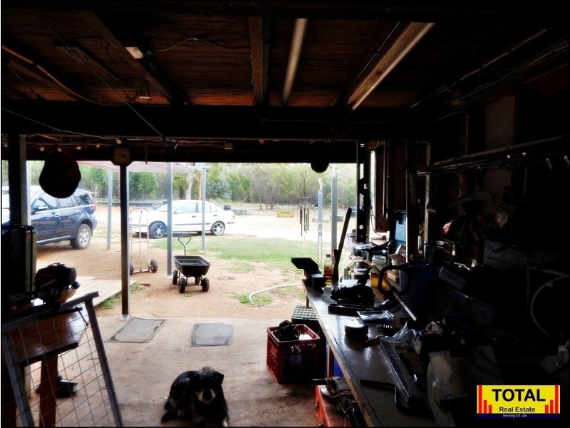 Wattle Ridge QLD 4357