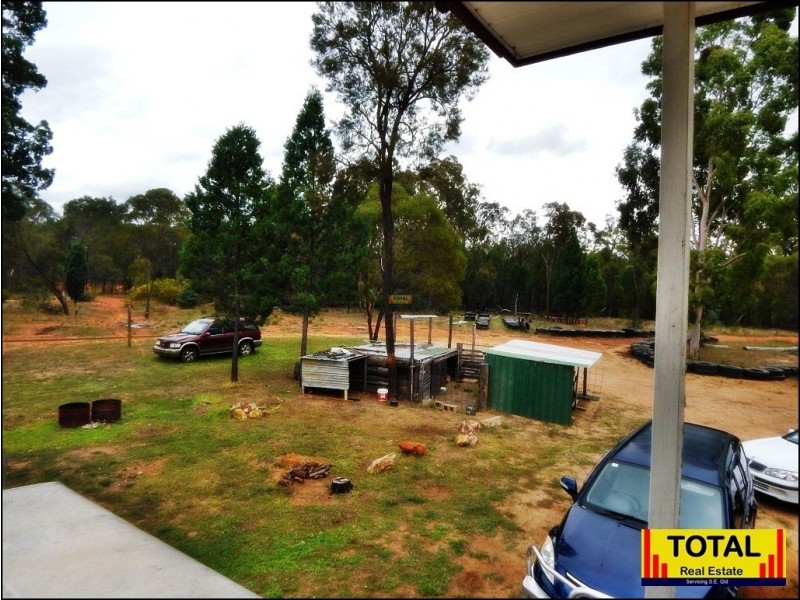 Wattle Ridge QLD 4357