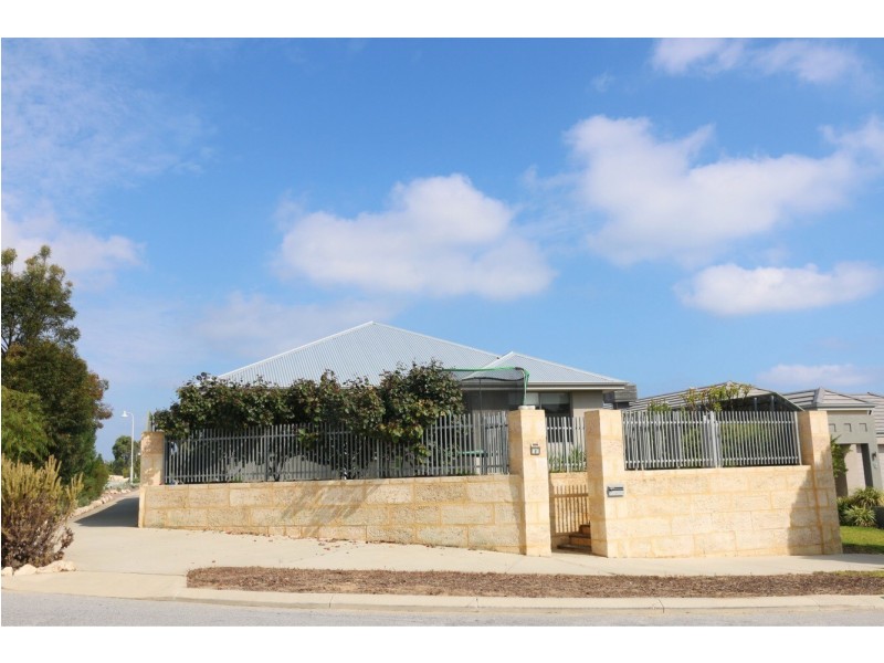 8 Oldsalt Brace, Yanchep WA 6035