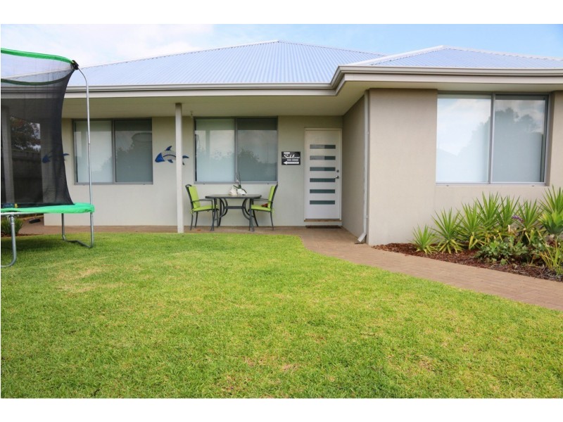 8 Oldsalt Brace, Yanchep WA 6035