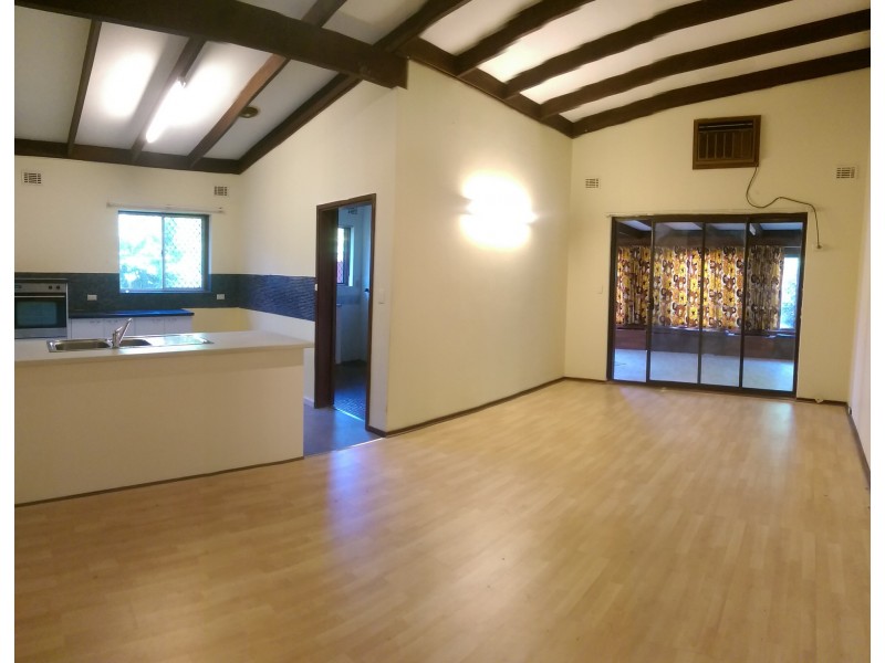 12 Deverell Way, Bentley WA 6102