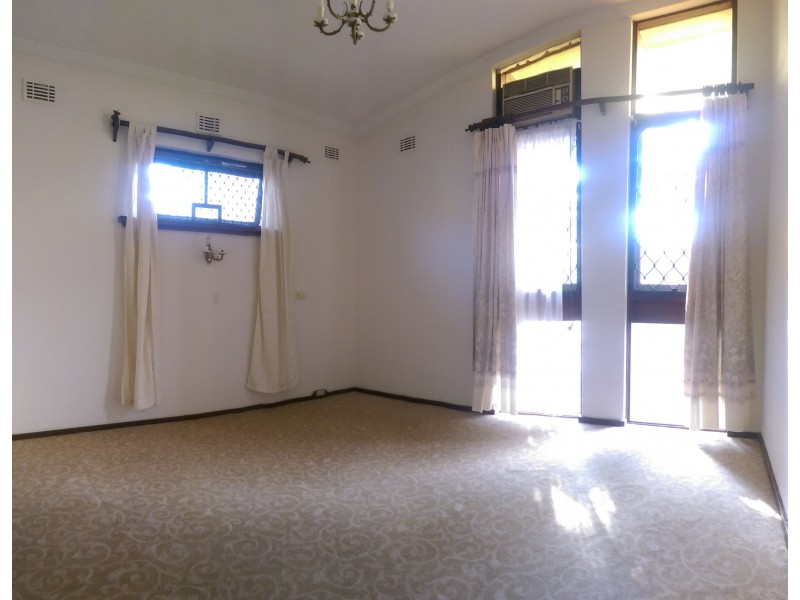 12 Deverell Way, Bentley WA 6102