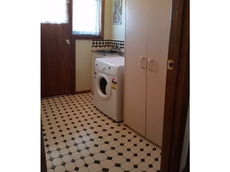 565 Lynnes Road, Wattle Bank VIC 3995