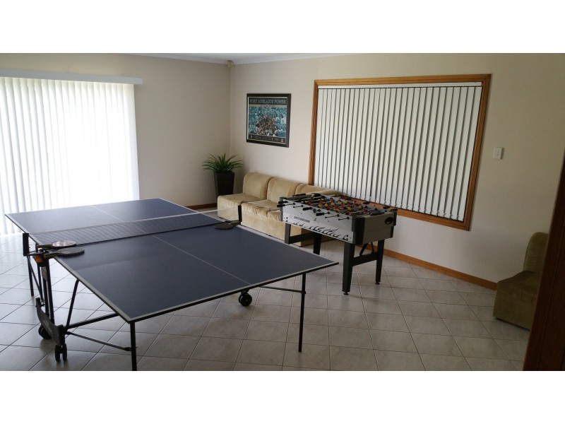 5 Isola Court, Grange SA 5022