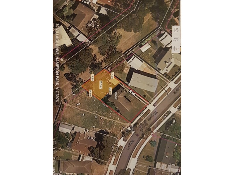 30 VILLAGE DVE, Hampton Park VIC 3976