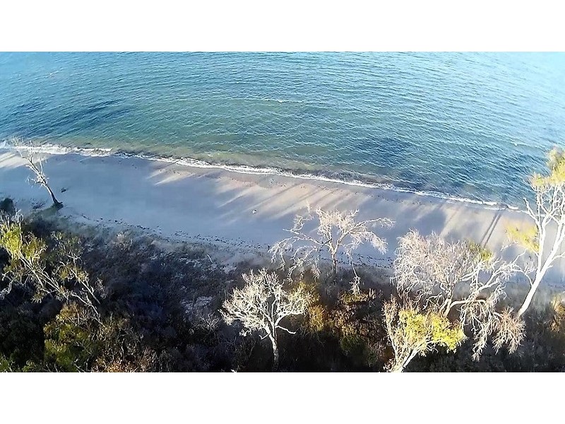 12 Eds Place, Burrum Heads QLD 4659