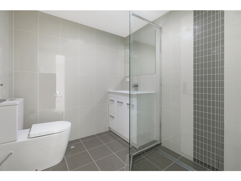 11/223 Cavendish Road, Coorparoo QLD 4151