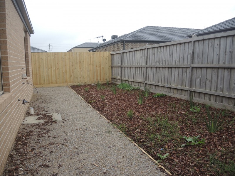 25 Nolan Crescent, Officer VIC 3809