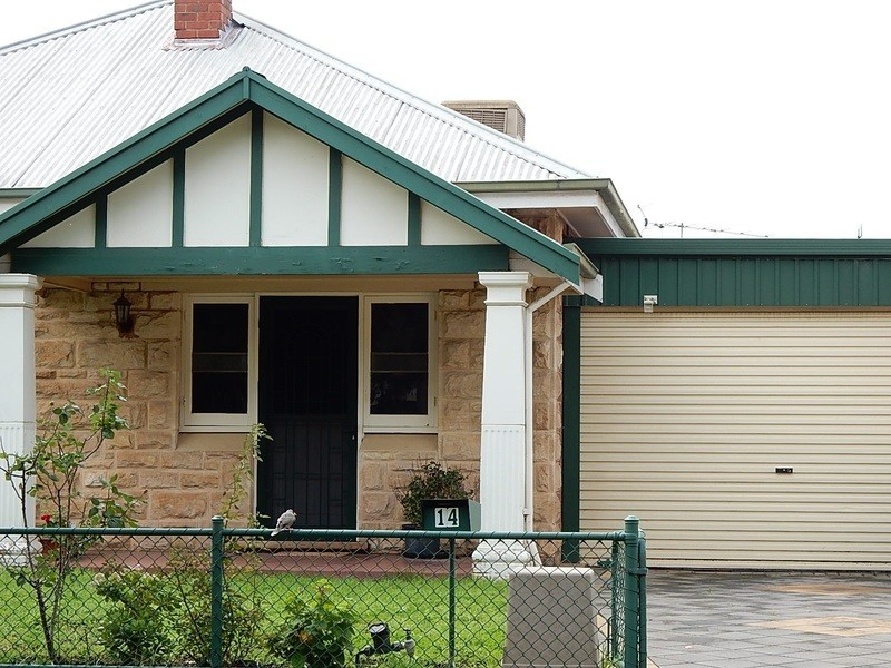 14 Cedar Ave, Woodville South SA 5011