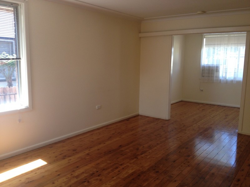 32 Clareville Ave, Dolls Point NSW 2219