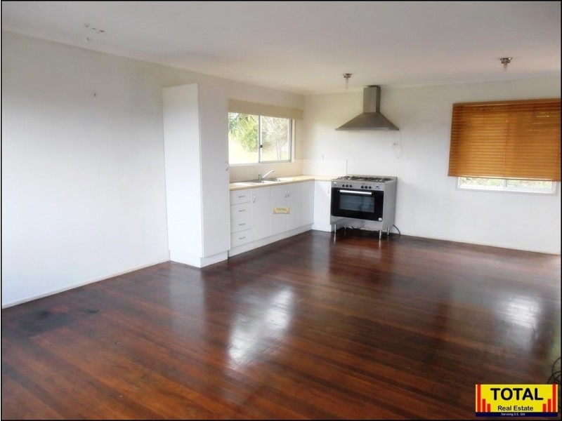 8 Lime Street, Gympie QLD 4570