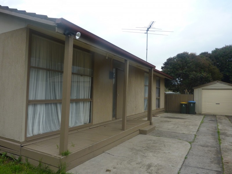 6 Troup Court, Werribee VIC 3030