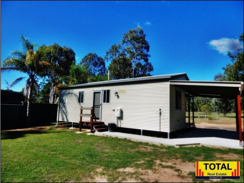 24/17 Arthur Street, East Nanango QLD 4615
