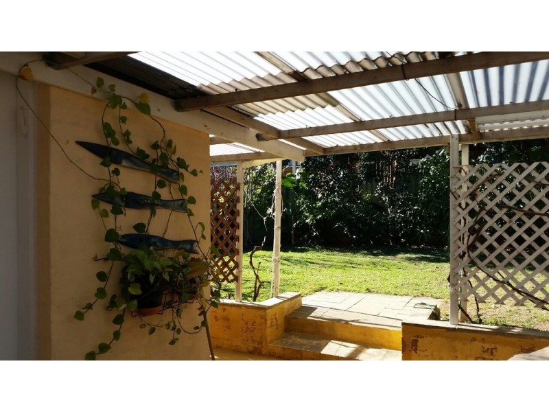 7 Midlothian Rd, St Andrews NSW 2566