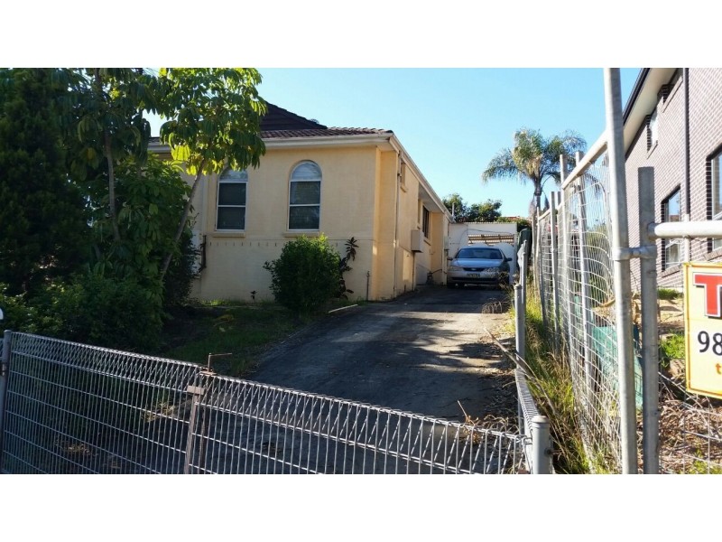 7 Midlothian Rd, St Andrews NSW 2566