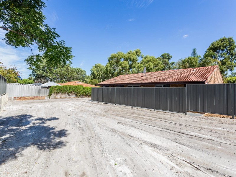 10b Tresidder Road, Lockridge WA 6054