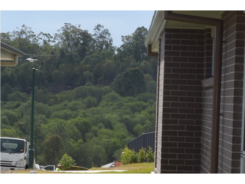 27 Greencastle Parade, Maudsland QLD 4210