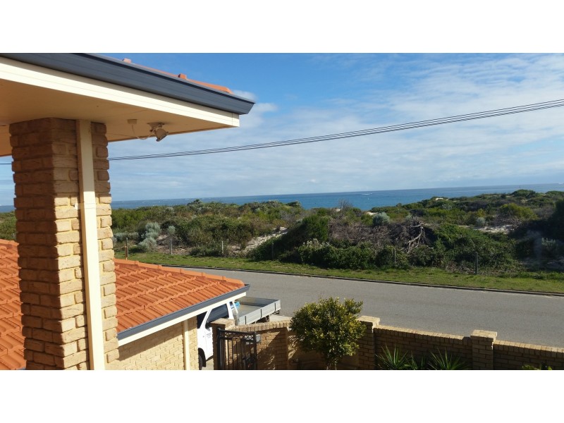 15 merrifield Place, Mullaloo WA 6027