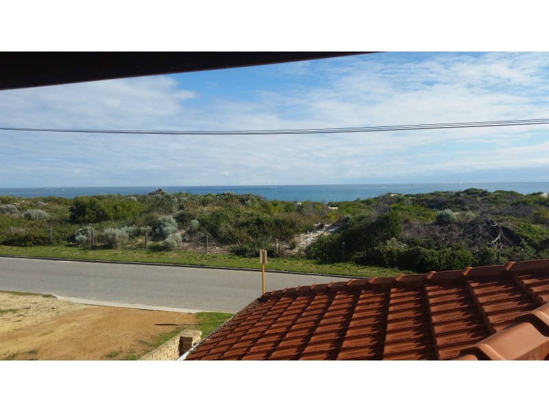 15 merrifield Place, Mullaloo WA 6027