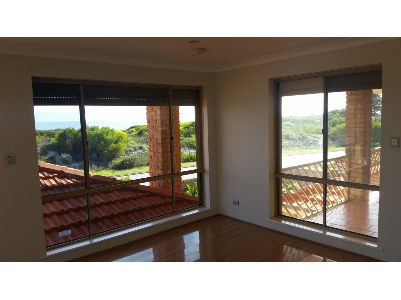 15 merrifield Place, Mullaloo WA 6027