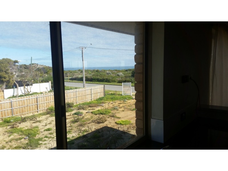 15 merrifield Place, Mullaloo WA 6027