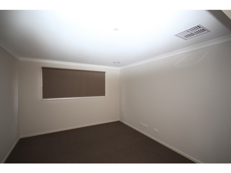 5 Cornell Avenue, Mount Duneed VIC 3216