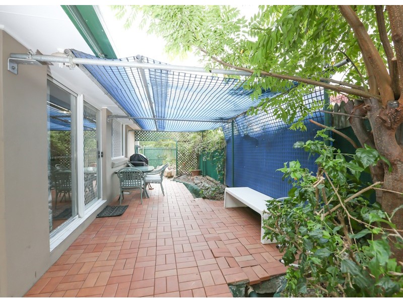 24 Black Diamond cr, Edens Landing QLD 4207