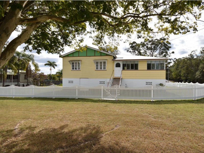2 Hill Street, Pomona QLD 4568