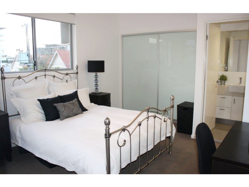 5/2 Buckby Street, Nundah QLD 4012