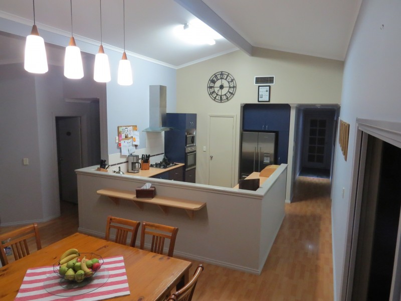 25 Hansard Street, Narrogin WA 6312