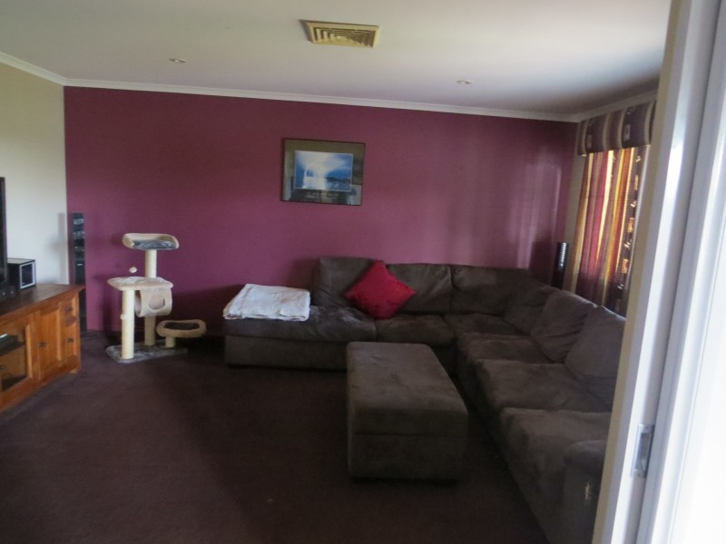 25 Hansard Street, Narrogin WA 6312