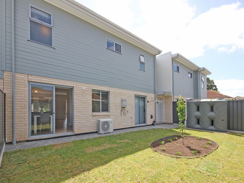 1-3/1 Raggatt Cresent, Mitchell Park SA 5043