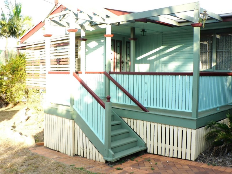 3 Avon Street, Leichhardt QLD 4305