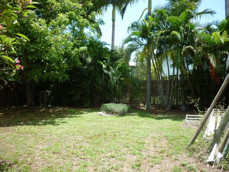 Belgian Gardens QLD 4810