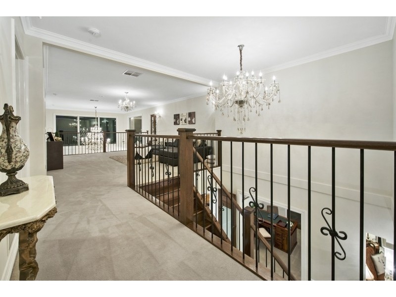 1 Lilian Street, Glen Waverley VIC 3150