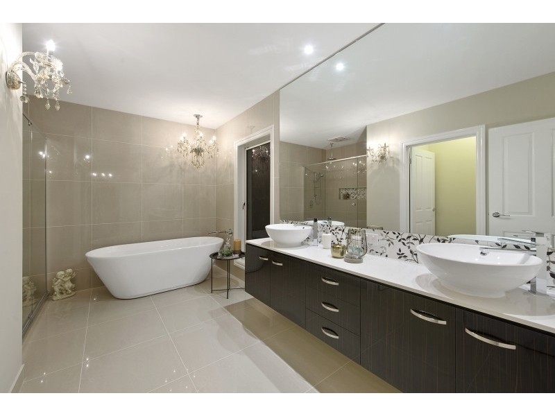 1 Lilian Street, Glen Waverley VIC 3150