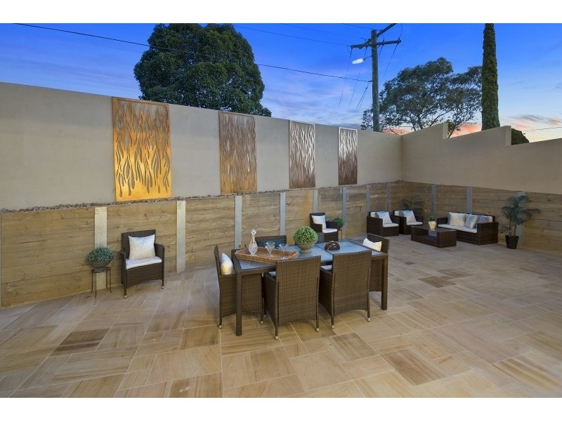 1 Lilian Street, Glen Waverley VIC 3150