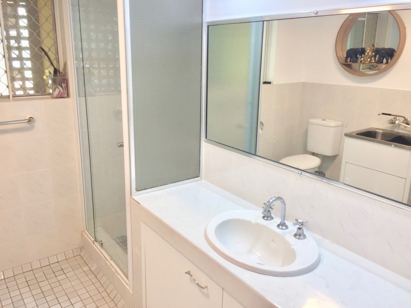 26/1 Ray Street, Yorkeys Knob QLD 4878