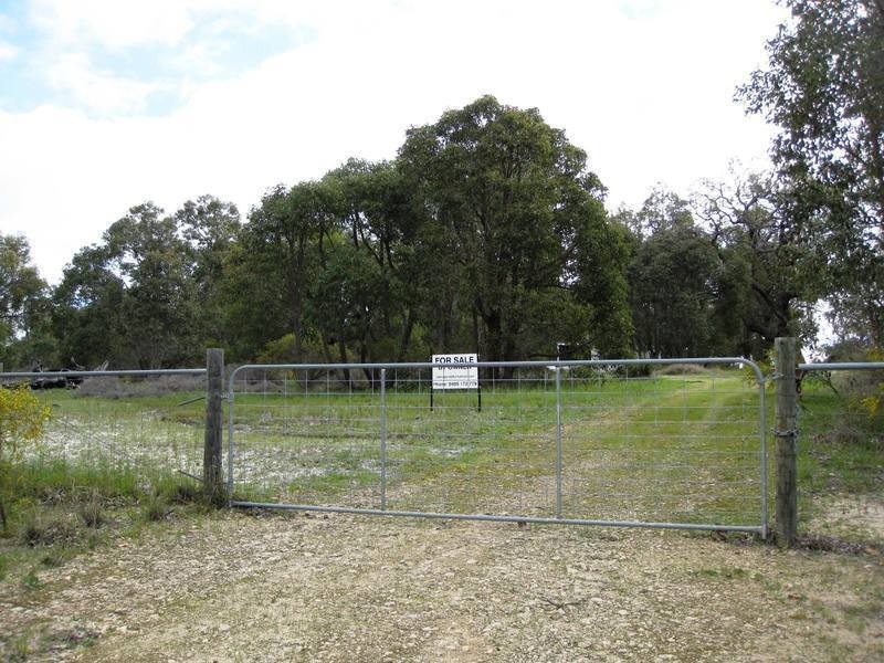 13 Harvey View Drive, Herron WA 6211