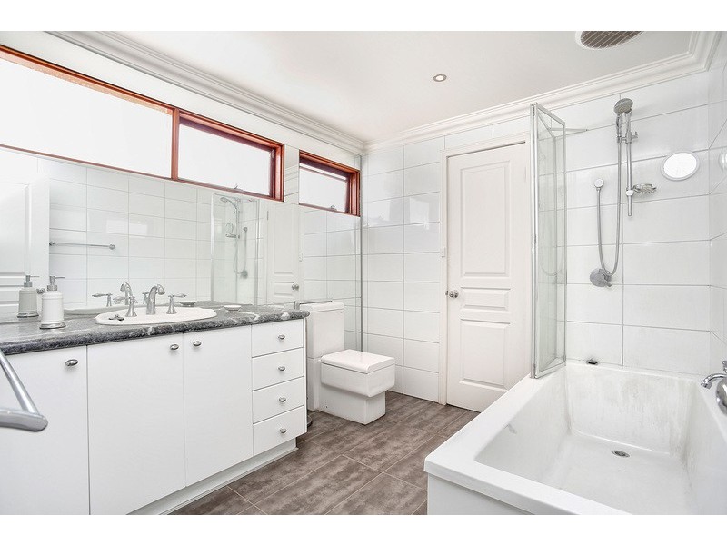 111 Palmerston Street, Melton VIC 3337