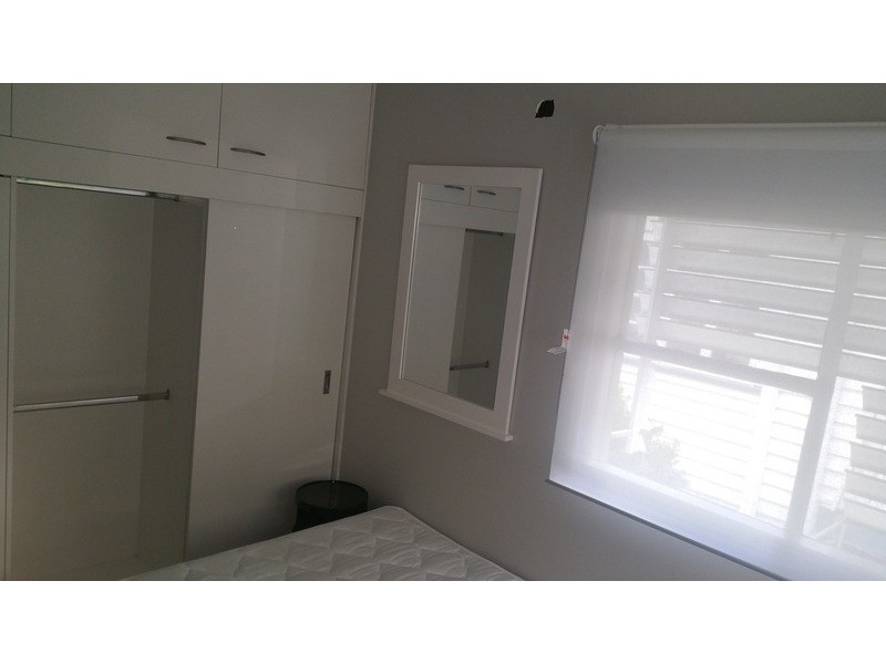 Rm4/45 Dell Rd, St Lucia QLD 4067