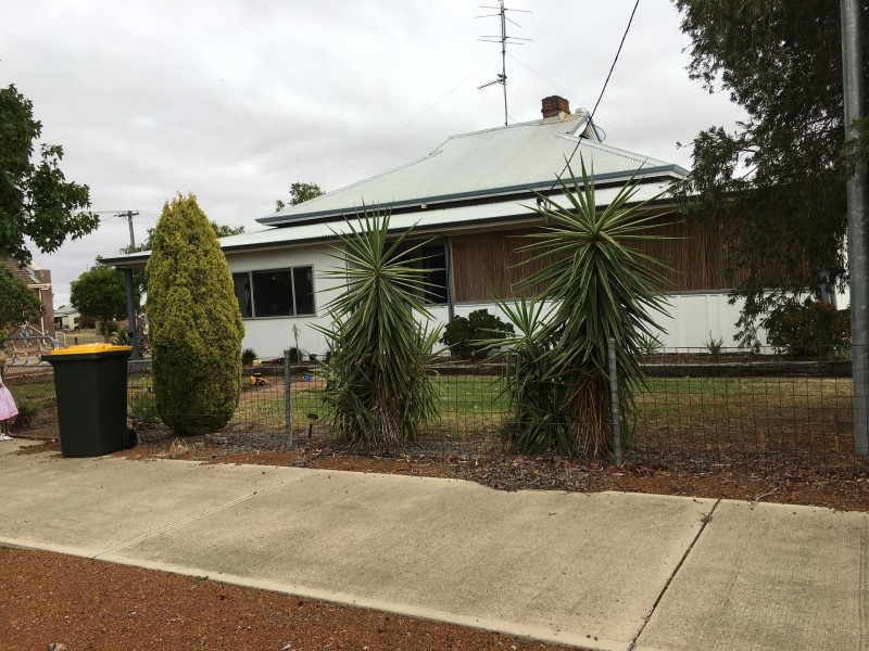 17 Manser street, Kukerin WA 6352