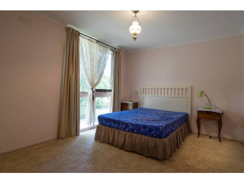 112 Weeroona St, Rye VIC 3941